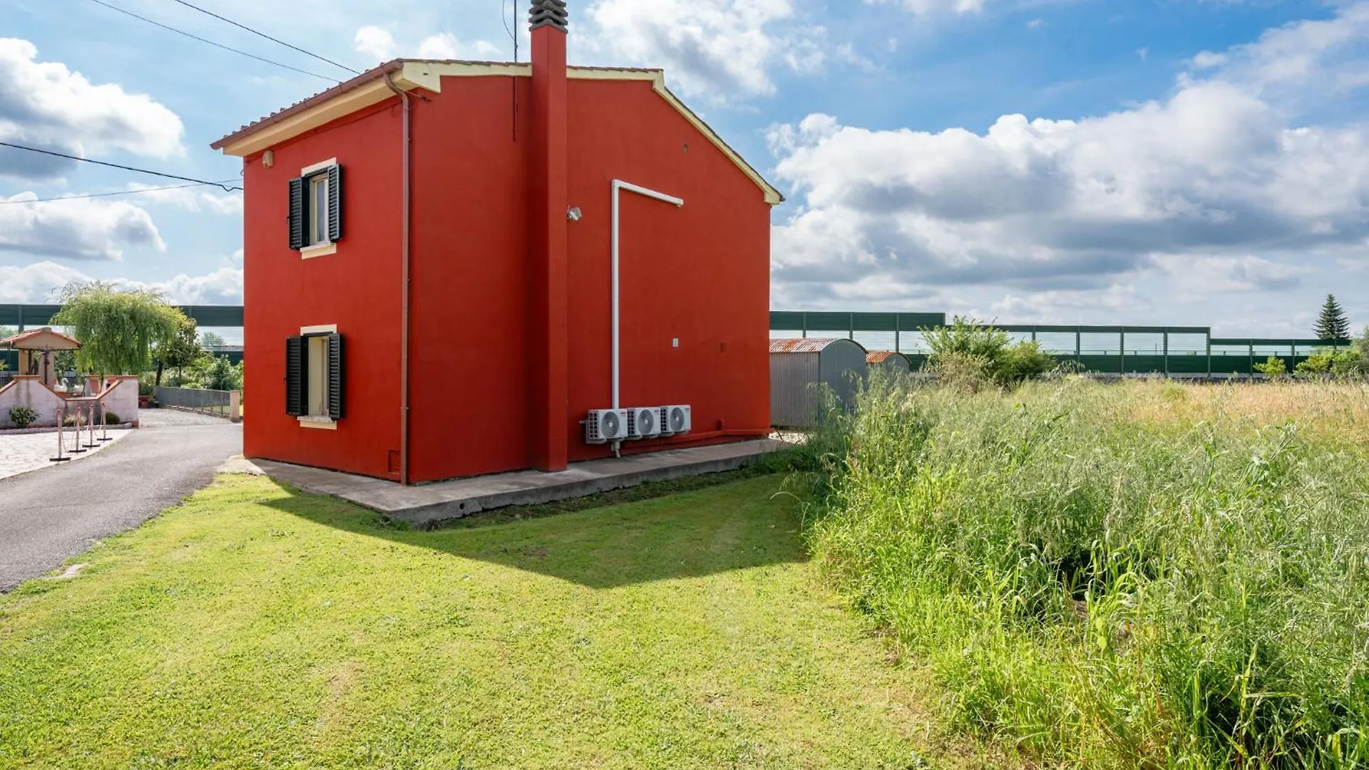 Casa Simi - Holiday Home Chiesina Uzzanese 0*,  Italia